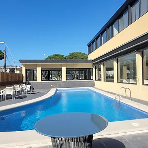 153 3* Castelldefels
